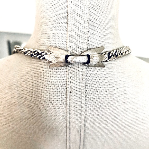 Vintage Tulip Crystal Bead Necklace earrings Demi set RARE - Picture 7 of 8